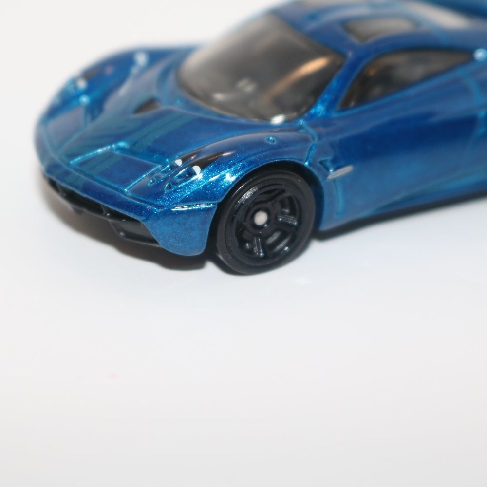 Hot Wheels Gran Turismo Pagani CUSTOM keychain